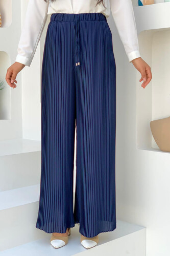 0129 Bundfaltenhose Marineblau 