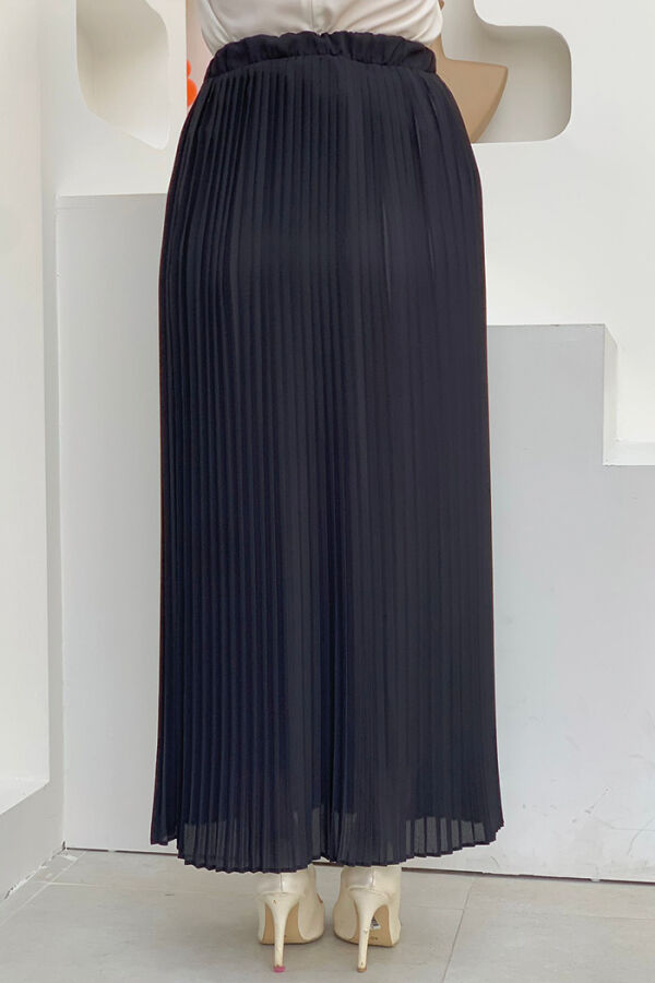 Faltengefütterter Chiffonrock mit elastischer Taille 1152 Schwarz - 4