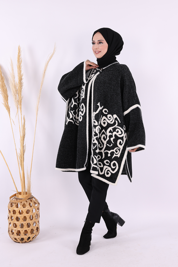 Desenli Sakal ve Düğmeli Panço 12610 Siyah - 3