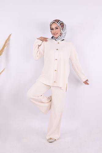 Taş İşleme ve Düğme Detaylı Triko Takım 12657 Taş - Bym Fashion