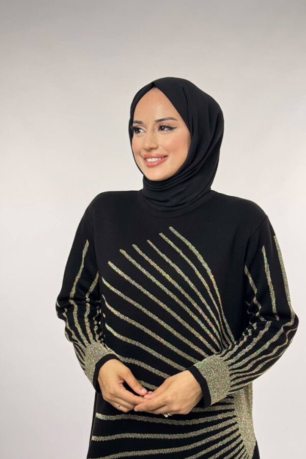 18306 Sim Detay Triko Elbise Siyah-Gold - 4