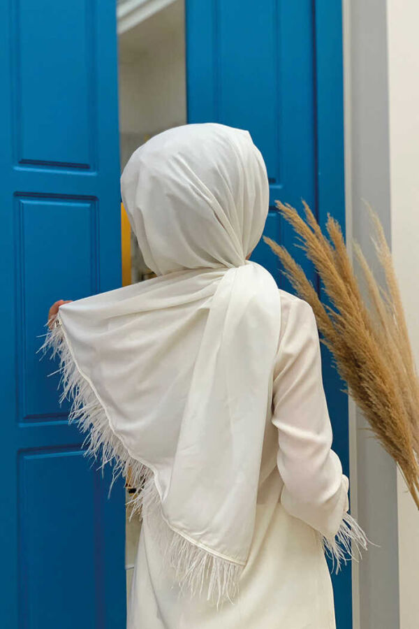 2019 Tüylü Şal Ekru - 3