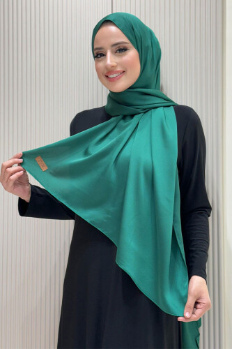 2024 Kobe Saten Şal Zümrüt - Bym Fashion