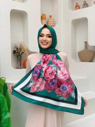 2038 Güldesen Şal Zümrüt 