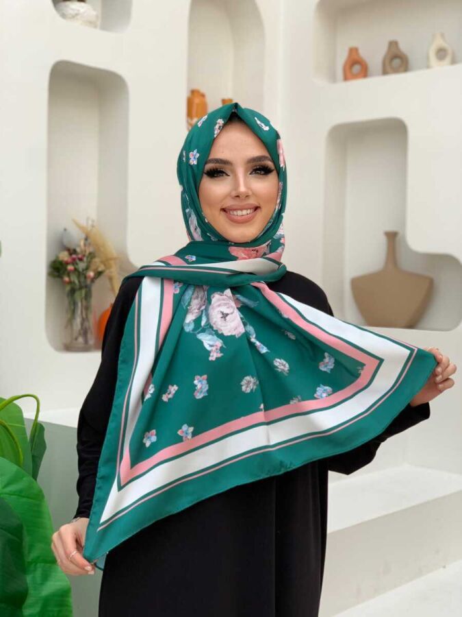 2041 Manolya Şal Zümrüt - 2