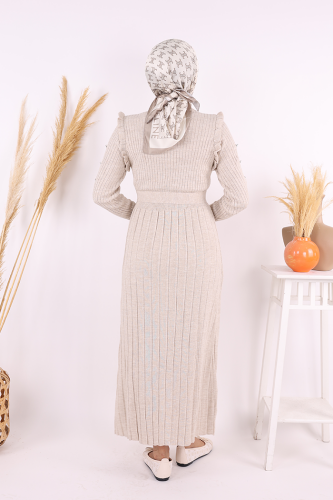 Kolları Metal Zımba Detay Omuz Kısımları Fırfırlı Yarım Boğaz Kendinden Şerit Görünümlü Triko Elbise 22204 Taş - 3