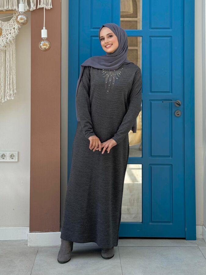 Göğüs Kısmı Taşlı İşleme Detay Triko Elbise 23317 Antrasit - 3