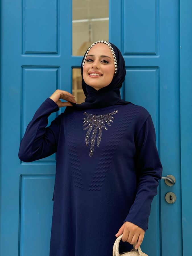 Göğüs Kısmı Taşlı İşleme Detay Triko Elbise 23317 Lacivert - 4
