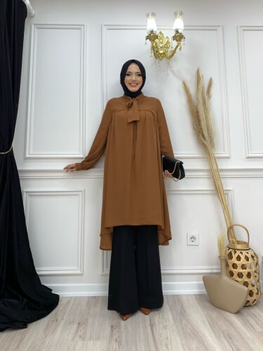 Chiffon-Tunika mit Kragendetail, taillierten Ärmeln und Manschetten 2454 Hellbraun - 5