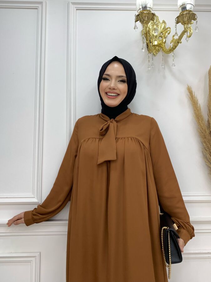 Yaka Detay Kuyruklu Kol Manşetli Şifon Tunik 2454 Taba - 8