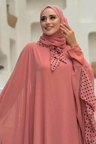 Benekli Yaka Detay Şifon Pelerinli Elbise Takım 3643 Pudra - 4