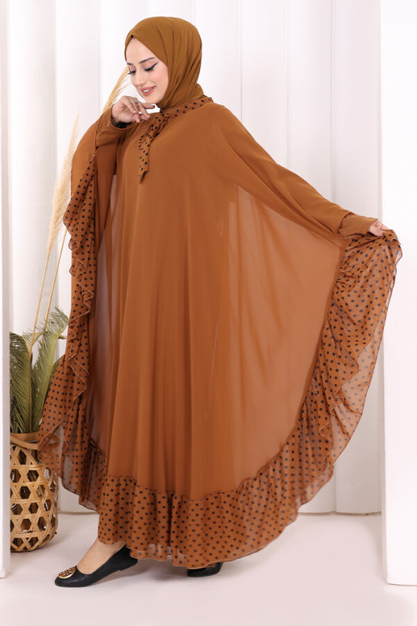 Benekli Yaka Detay Şifon Pelerinli Elbise Takım 3643 Taba - 3