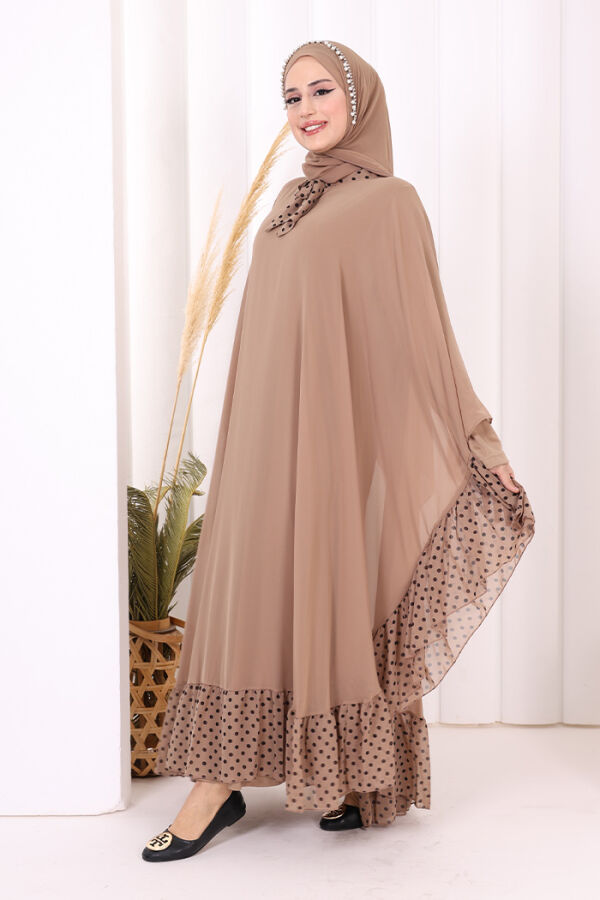 Benekli Yaka Detay Şifon Pelerinli Elbise Takım 3643 Vizon - 3
