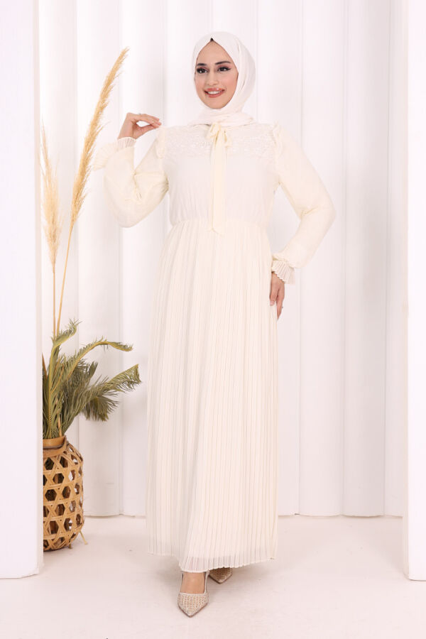 Piliseli Omuz Kısmı Dantel Görünümlü Yaka Detay Elbise 3726 Ekru - 1