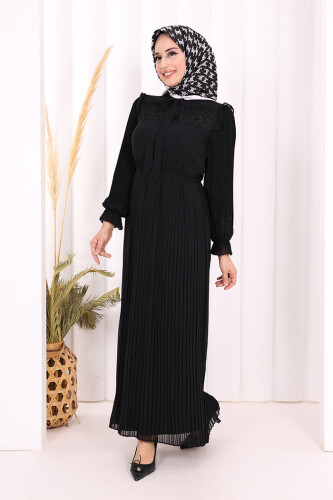 Piliseli Omuz Kısmı Dantel Görünümlü Yaka Detay Elbise 3726 Siyah - 3