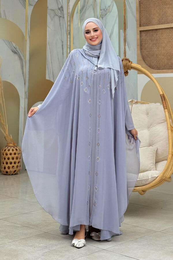 Abendkleid-Anzug aus Chiffon mit Cape und Steinstickerei und Kapuze, 3779 Grau - 1
