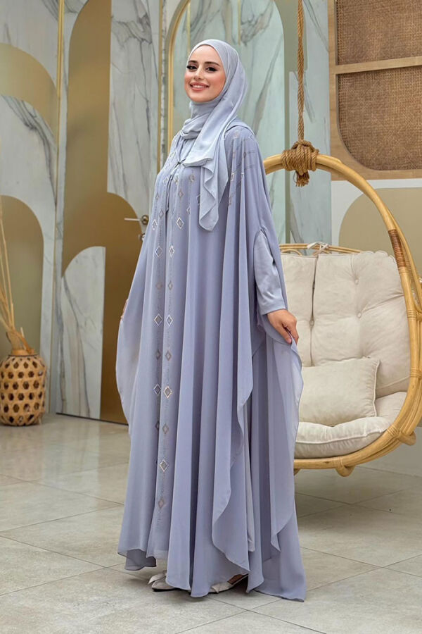 Abendkleid-Anzug aus Chiffon mit Cape und Steinstickerei und Kapuze, 3779 Grau - 3