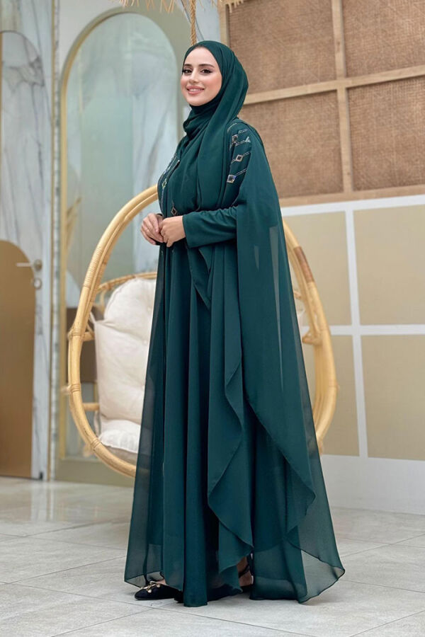 Abendkleid-Anzug aus Chiffon mit Cape und Kapuze, Steinstickerei, 3779 Smaragd - 3