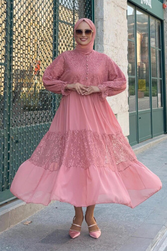 Ön Kısım Düğmeli Dantel Görünümlü Şifon Elbise 3781 Pudra - Bym Fashion