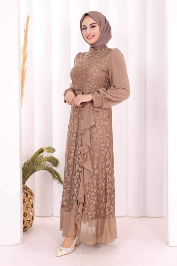 Dantel Görünümlü Şifon Fırfır Detay Elbise 3783 Vizon - 3