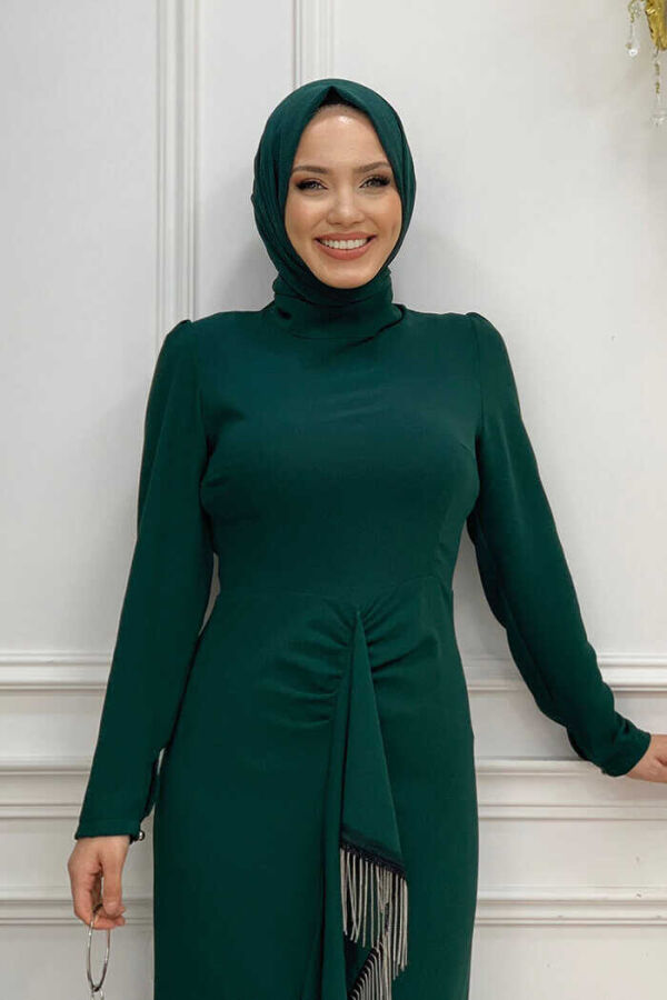 سلسلة أمامية مزينة بشرابة على شكل سمكة فستان سهرة 3810 زمردي - 3