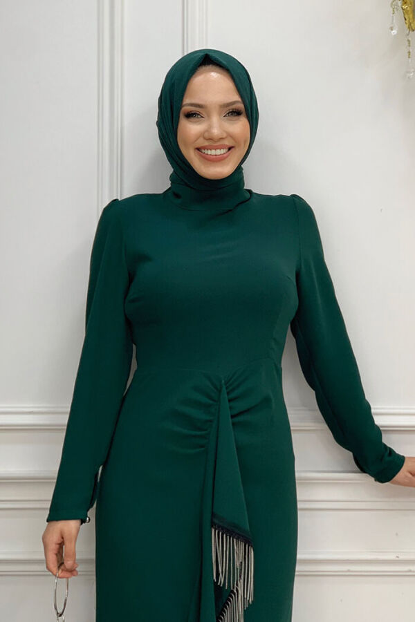 سلسلة أمامية مزينة بشرابة على شكل سمكة فستان سهرة 3810 زمردي - 7