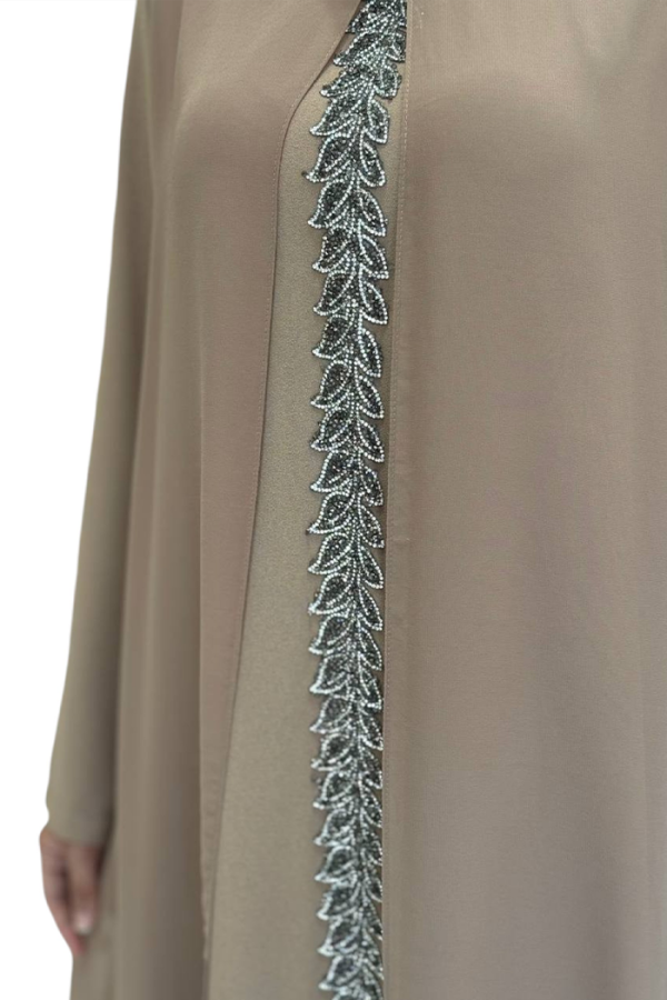 Pelerinli Ön Kısım İşleme Detay Şallı Elbise 3868 Vizon - 4