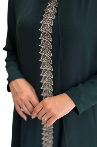 Pelerinli Ön Kısım İşleme Detay Şallı Elbise 3868 Zümrüt - 4