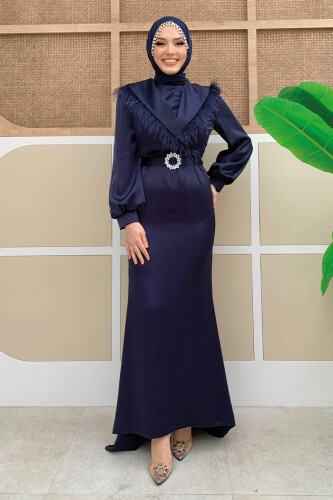 Tüylü Kuyruklu Kemer Aksesuarlı Saten Abiye Elbise 3869 Lacivert - Bym Fashion