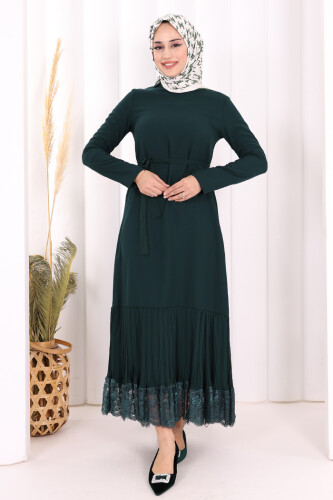 Etek Ucu Piliseli Dantel Görünümlü Kuşaklı Elbise 3890 Zümrüt - 2