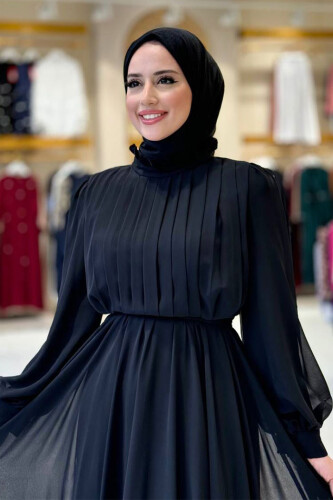 Halbhalsausschnitt, detaillierte Vorderseite, mehrlagiges, gefüttertes Chiffon-Abendkleid 4976 Schwarz - 4