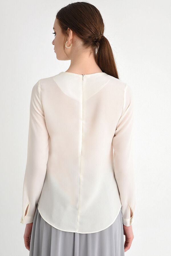 Straight Crew Neck Cuff Button Detail Short Underwear Blouse 5298 Ecru - 8