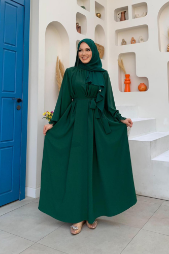 Yaka ve Kol Manşetleri Büzgü Görünümlü Kuşaklı Elbise 6014 Zümrüt - Bym Fashion