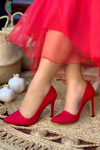 6538 Süet Stiletto Kırmızı - Bym Fashion