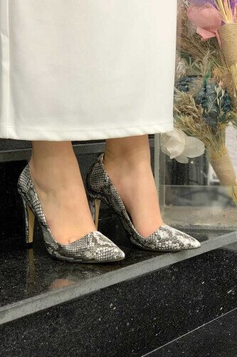 6540 Desenli Deri Stiletto Gri - 3