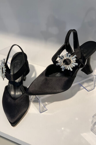 6547 Saten Topuklu Ayakkabı Siyah - Bym Fashion