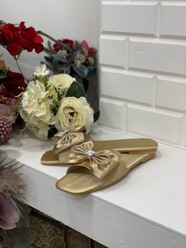 6557 Saten Taşlı Terlik Vizon - Bym Fashion