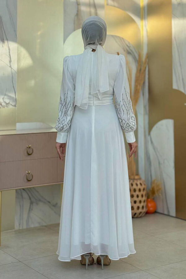 Abendkleid mit Steindetail 7022 Ecru - 2