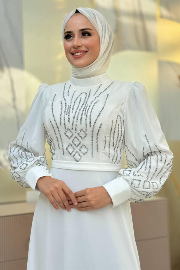 Abendkleid mit Steindetail 7022 Ecru - 4
