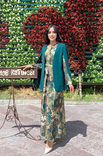 Cape Sleeve Look Straight Lined Jacket 7666 Emerald 
