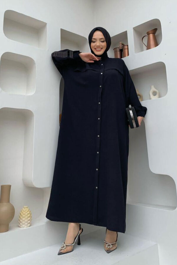 Back Chain Tassel Detail Button Down Bat Collar 7822 Black - 5