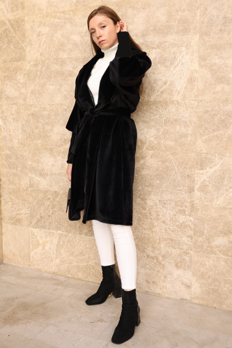 Bel Kuşaklı Yaka Taş Broş Detaylı Kaban 7874 Siyah - Bym Fashion
