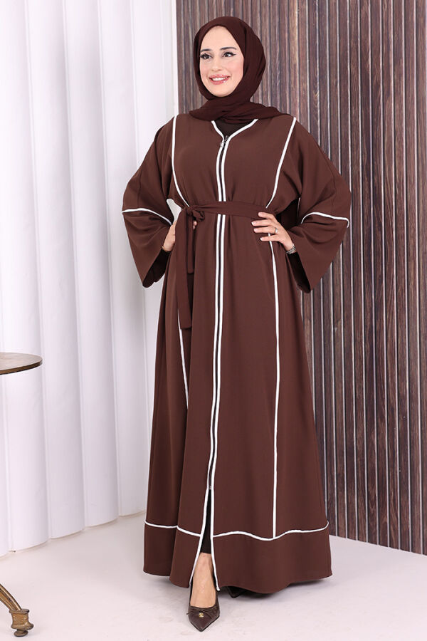 Çizgi Desenli Önü Boydan Fermuarlı Bel Kuşaklı Ferace 7885 Kahverengi - 1
