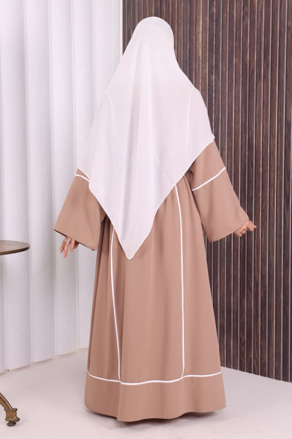 Çizgi Desenli Önü Boydan Fermuarlı Bel Kuşaklı Ferace 7885 Vizon - 4