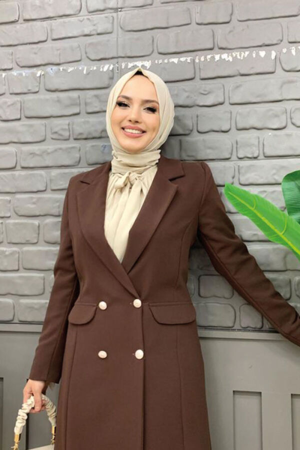 Cep ve Düğme Görünümlü Uzun Ceket Pantolon Takım 8357 Kahverengi - 8