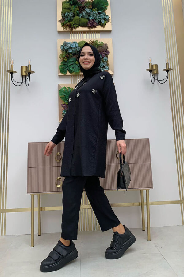 Taş Detaylı Düğmeli Tunik ve Pantolonlu İkili Takım 8404 Siyah - 7