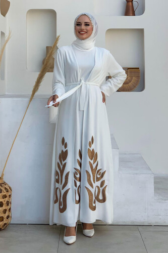 Etek Kısmı Desenli Elbiseli Abaya Takım 8495 Ekru - Bym Fashion