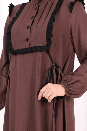 Bağlamalı ve Fırfır Detaylı Elbise 6064 Kahverengi - 6