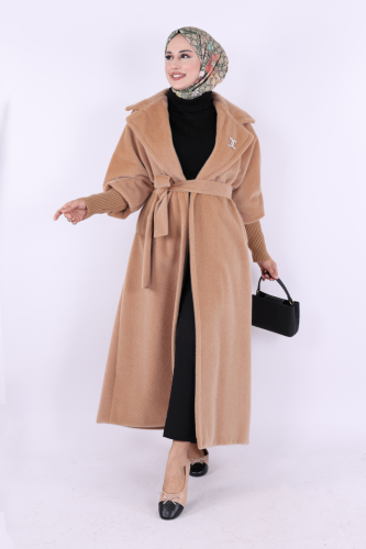 Bel Kuşaklı Yaka Taş Broş Detaylı Uzun Kaban 7923 Vizon - 4