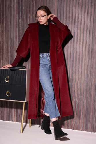 Bel Kuşaklı Yaka Taş Broş Detaylı Uzun Kaban 7923 Bordo 
